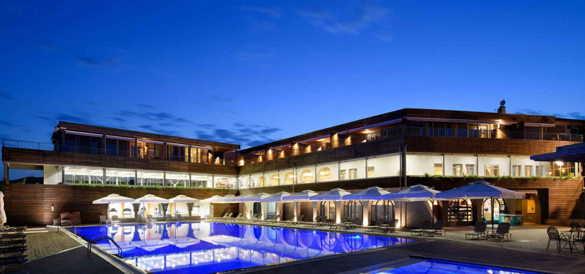 Only a few steps away<br>  from your dream holidays