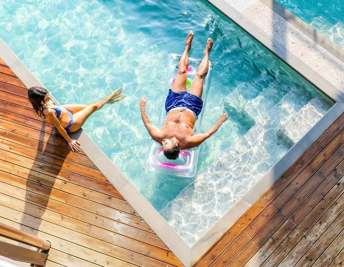 Family Suites with Pool