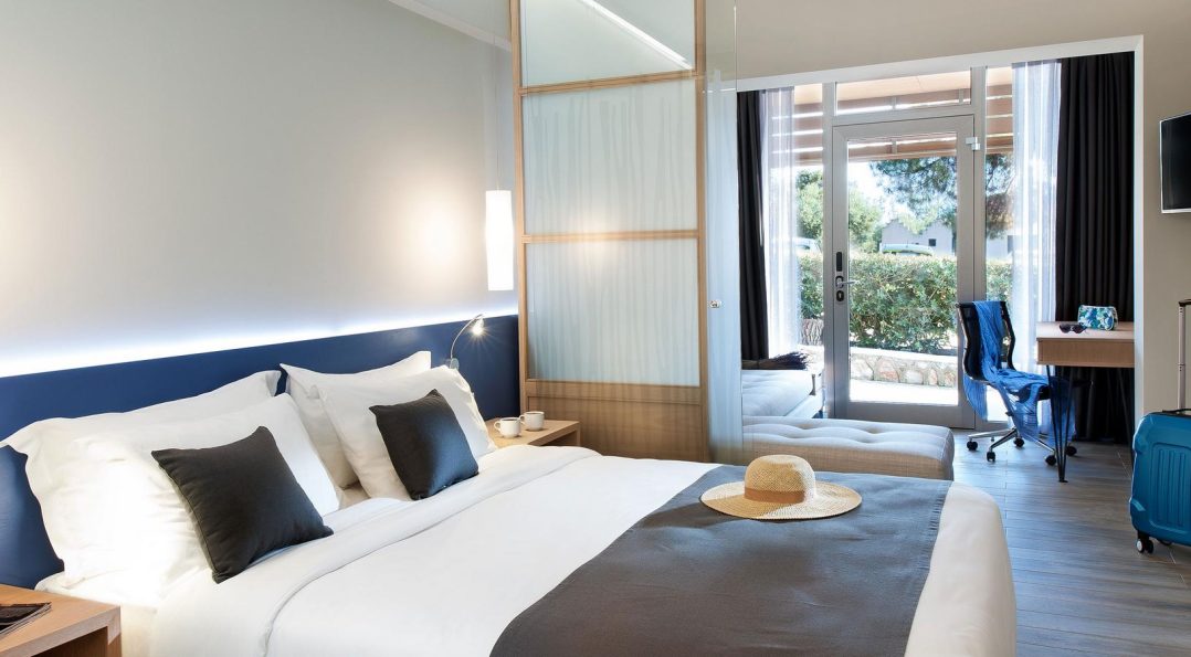 Deluxe Family with Garden View